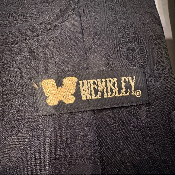 Wembley Vintage Black Paisley Tie - Picture 3 of 3